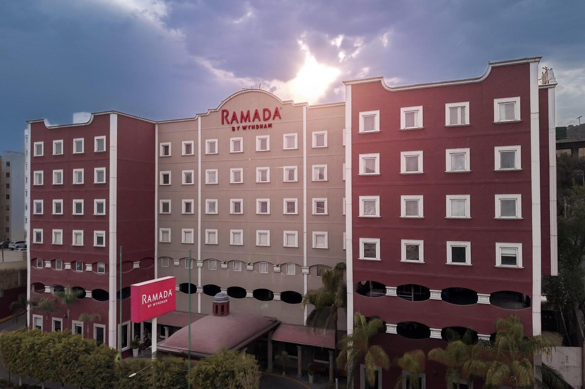 Ramada By Wyndham Cdmx Perinorte — Fotos 2